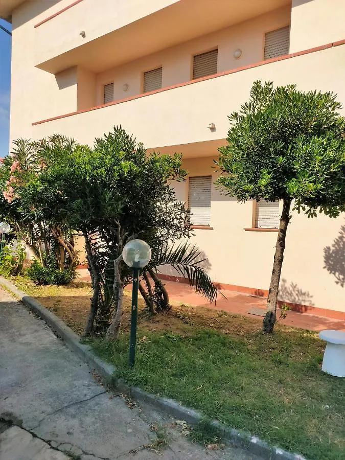 Caravel Appartamentini Lido di Camaiore Feriehus