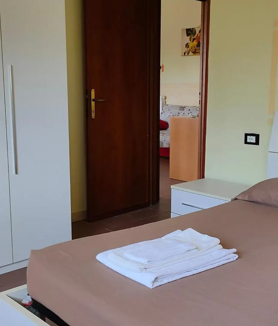Caravel Appartamentini Lido di Camaiore Italien