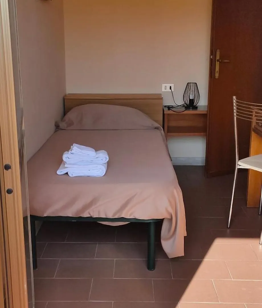 Caravel Appartamentini Lido di Camaiore Feriehus